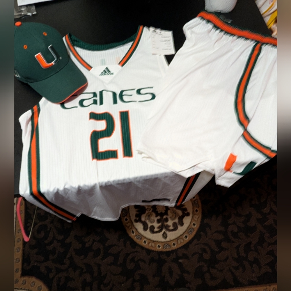 Miami Hurricanes Set